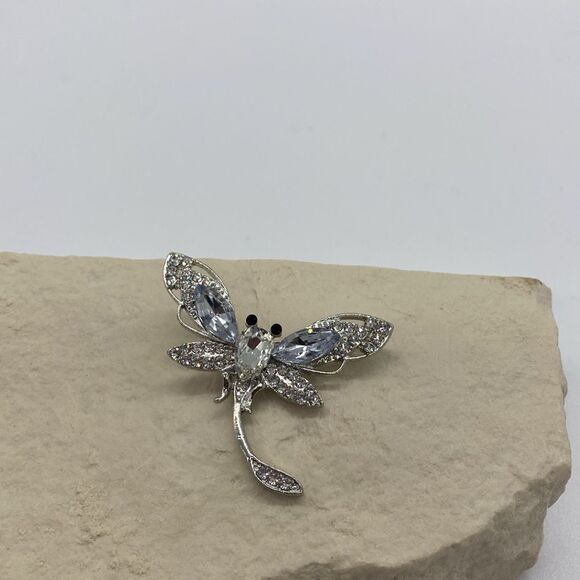 ✨ 🆕 ✨ Dragonfly Insect SILVER Collar Pin Brooch✨ - Picture 4 of 10